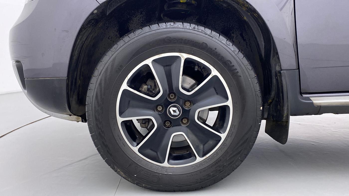 2017 Renault Duster RXZ AMT 110 PS, Diesel, Automatic, 80,077 km, Left Front Wheel