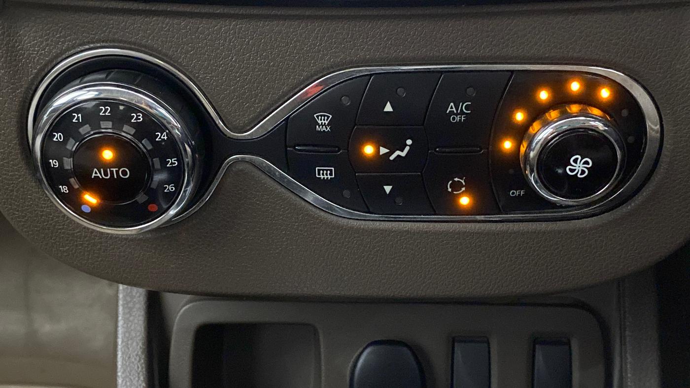 2017 Renault Duster RXZ AMT 110 PS, Diesel, Automatic, 80,077 km, Automatic Climate Control