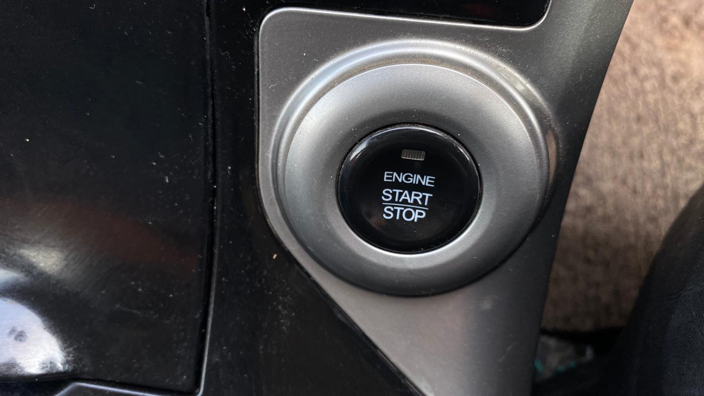 2021 Mahindra XUV500 W11, Diesel, Manual, 87,424 km, Keyless Start/ Stop Button