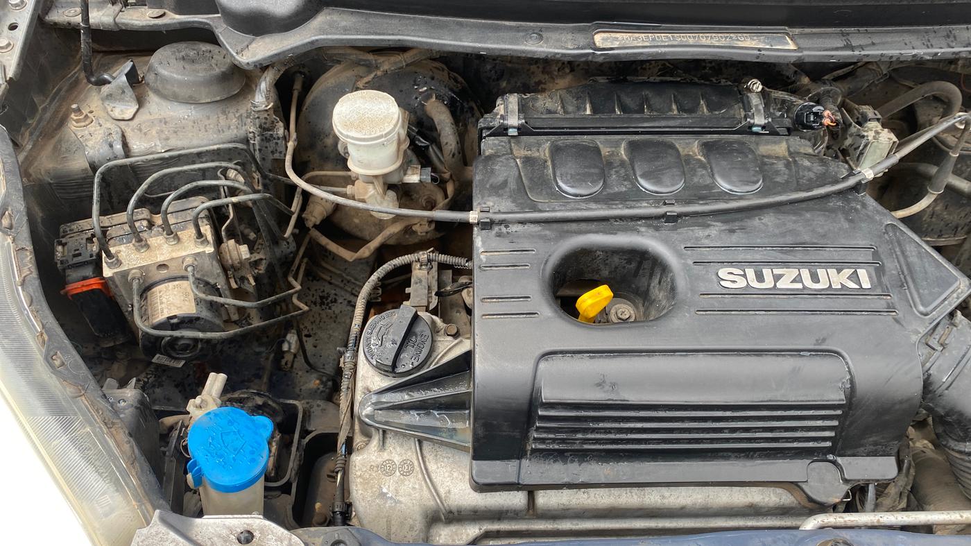 2013 Maruti A Star VXI (ABS) AT, Petrol, Automatic, 60,978 km, Engine View - Right