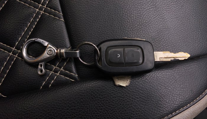 2018 Datsun Redi Go T (O), Petrol, Manual, 76,264 km, Key Close Up