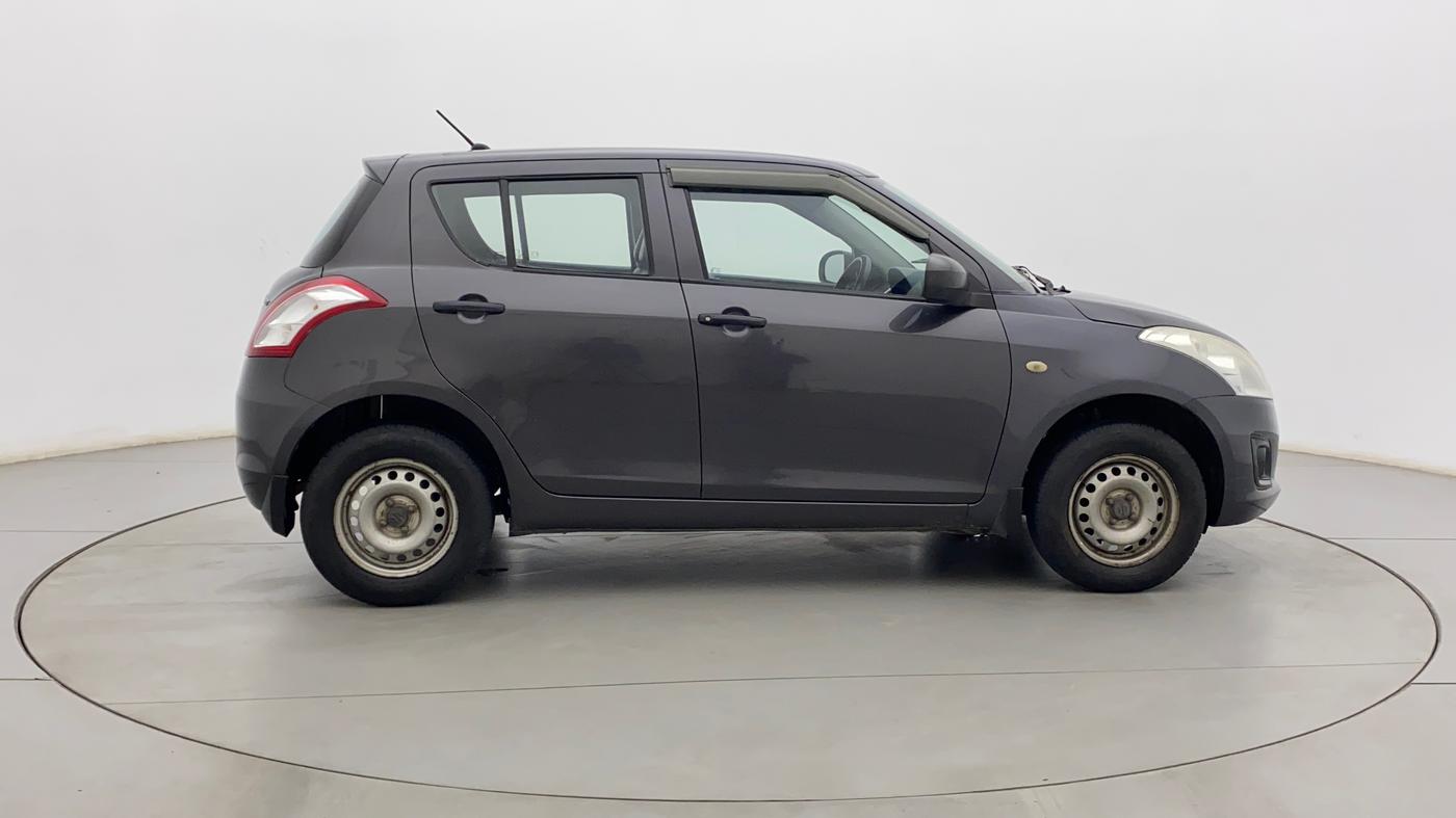 2017 Maruti Swift LXI (O), Petrol, Manual, 89,803 km, Right Side View