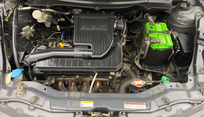 2017 Maruti Swift LXI (O), Petrol, Manual, 89,803 km, Open Bonet