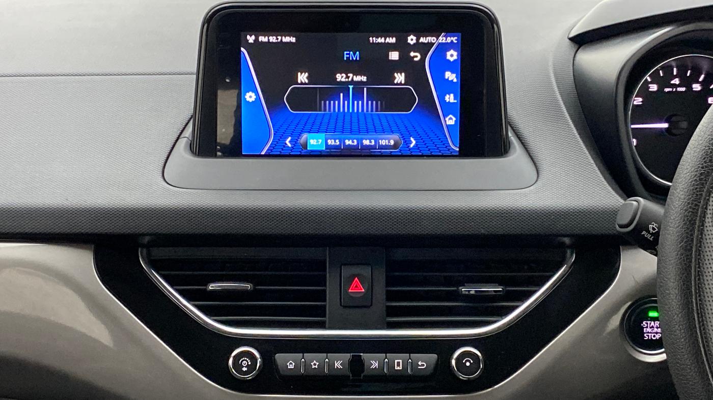 2019 Tata NEXON XZA+ 1.5, Diesel, Automatic, 31,636 km, Infotainment System