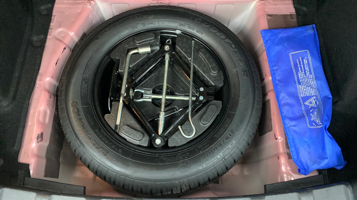 2019 Tata NEXON XZA+ 1.5, Diesel, Automatic, 31,636 km, Spare Tyre