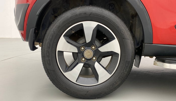 2019 Tata NEXON XZA+ 1.5, Diesel, Automatic, 31,636 km, Right Rear Wheel