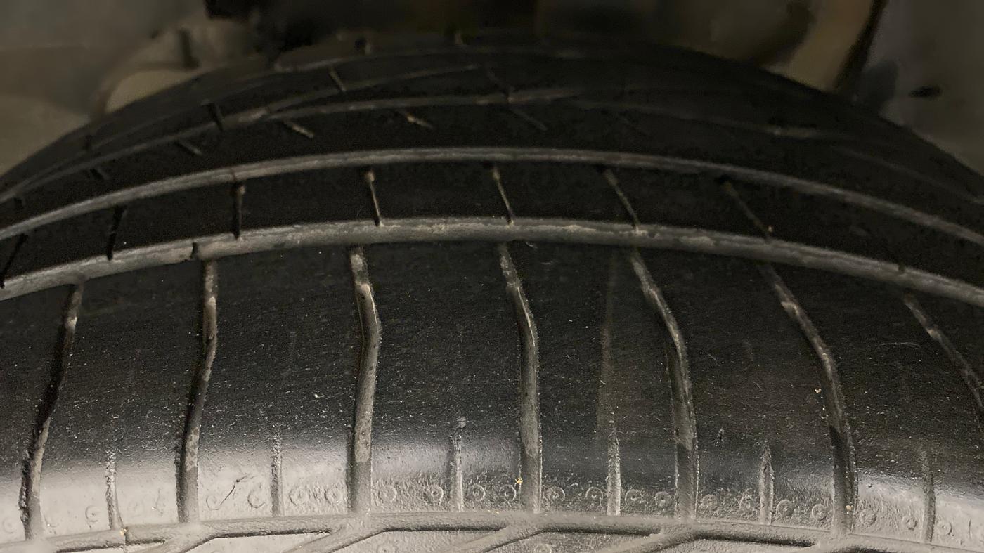 2019 Tata NEXON XZA+ 1.5, Diesel, Automatic, 31,636 km, Left Front Tyre Tread