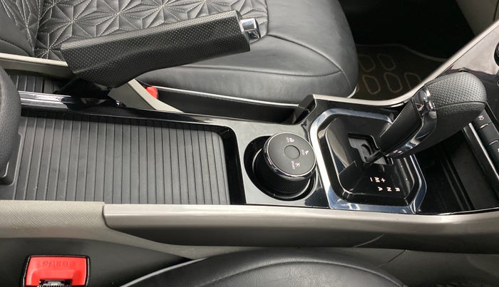 2019 Tata NEXON XZA+ 1.5, Diesel, Automatic, 31,636 km, Gear Lever