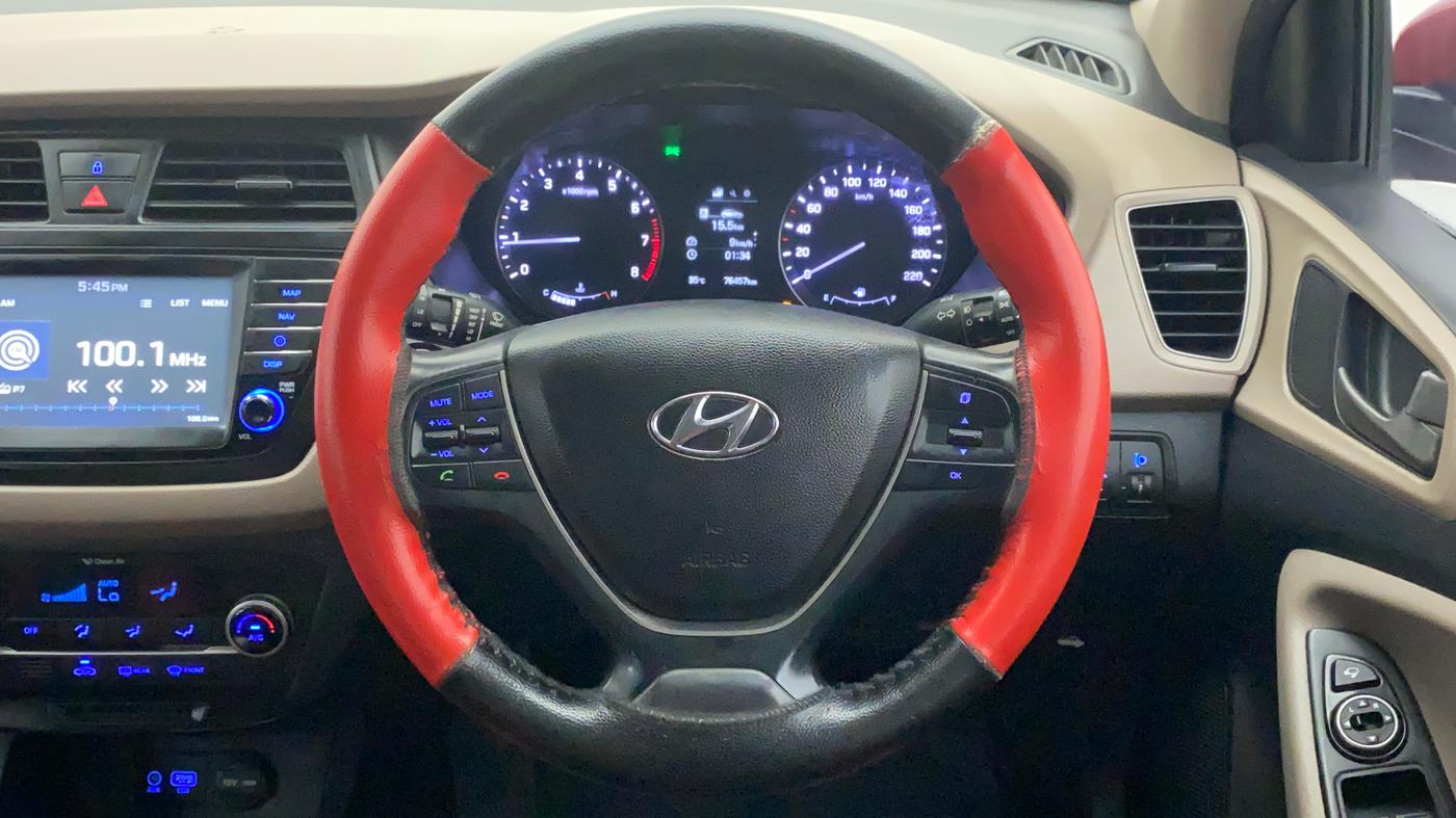 2016 Hyundai Elite i20 ASTA 1.2 (O), Petrol, Manual, 76,384 km, Steering Wheel Close Up