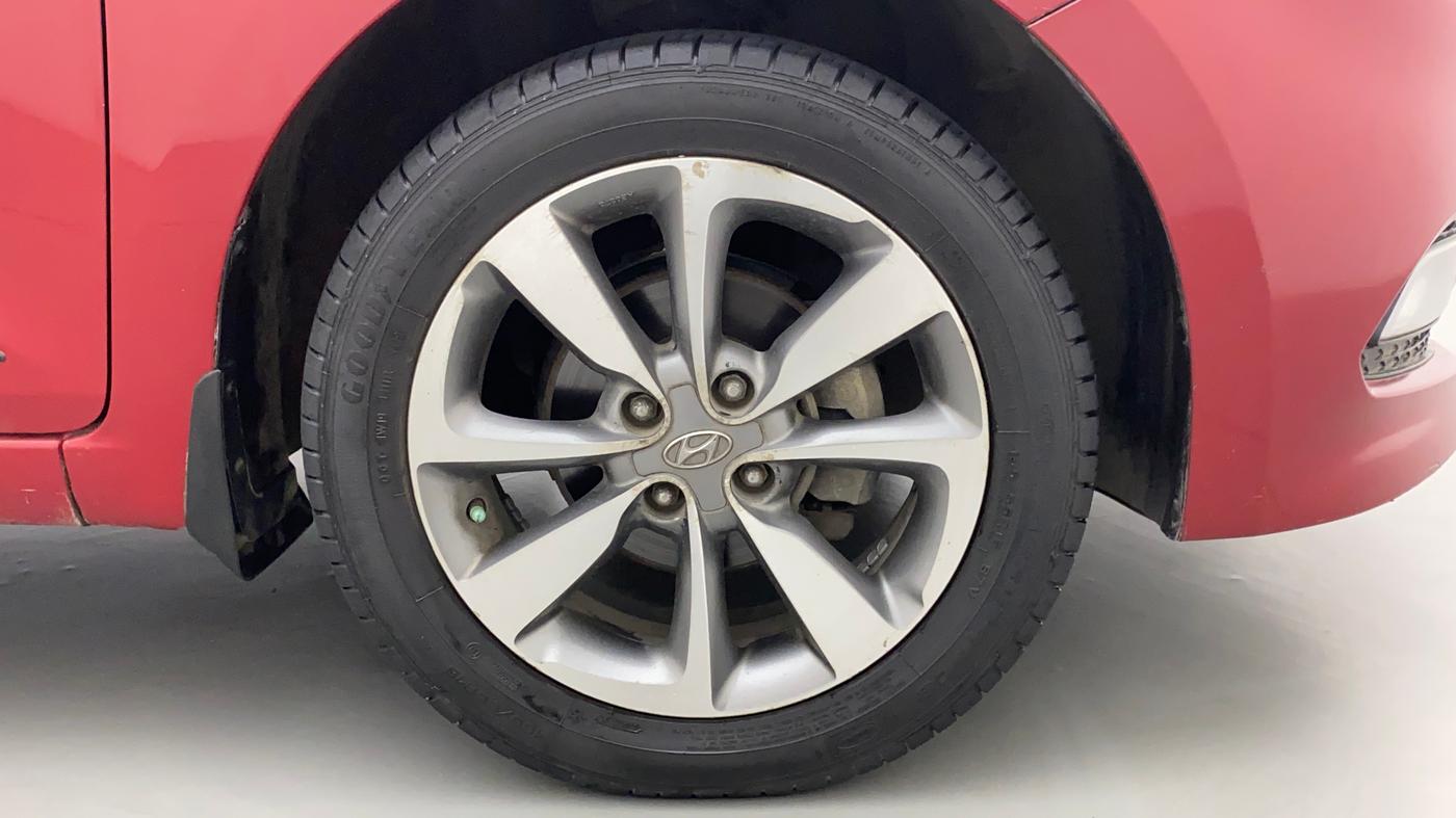 2016 Hyundai Elite i20 ASTA 1.2 (O), Petrol, Manual, 76,384 km, Right Front Wheel
