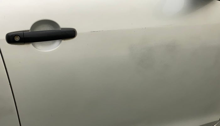 2015 Maruti Swift Dzire LXI, Petrol, Manual, 96,236 km, Driver-side door - Paint has faded