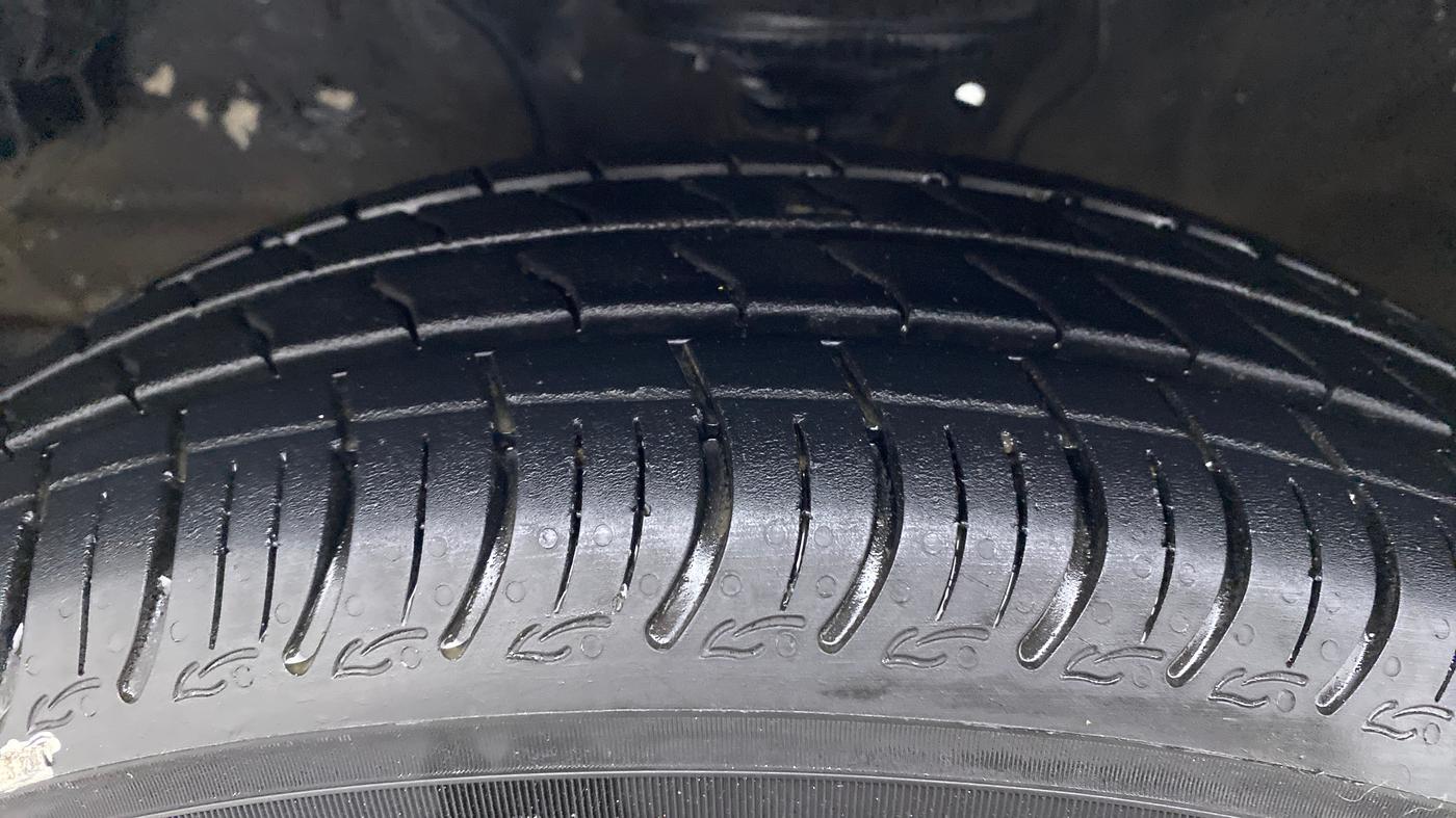 2022 Maruti S PRESSO VXI PLUS AGS, Petrol, Automatic, 6,522 km, Left Front Tyre Tread