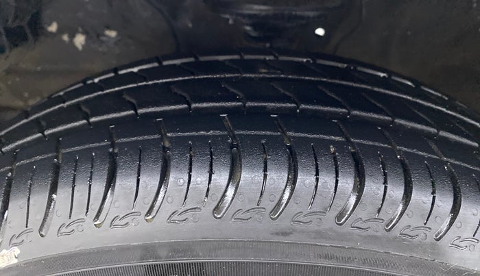 2022 Maruti S PRESSO VXI PLUS AGS, Petrol, Automatic, 6,522 km, Left Front Tyre Tread