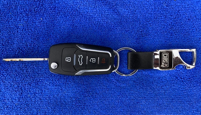 2019 Maruti Alto LXI, Petrol, Manual, 43,419 km, Key Close Up