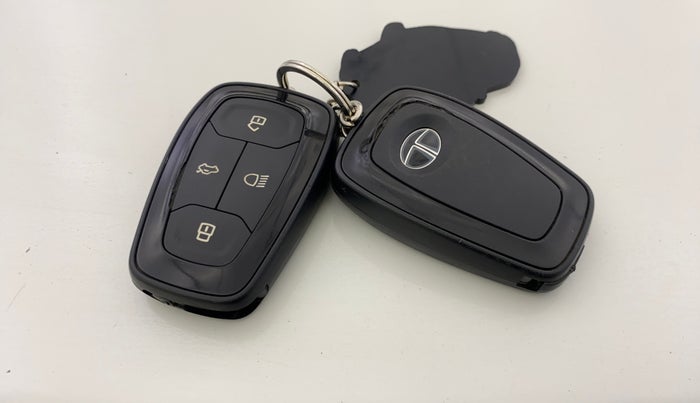 2021 Tata TIGOR XZA PLUS PETROL, Petrol, Automatic, 27,465 km, Key Close Up