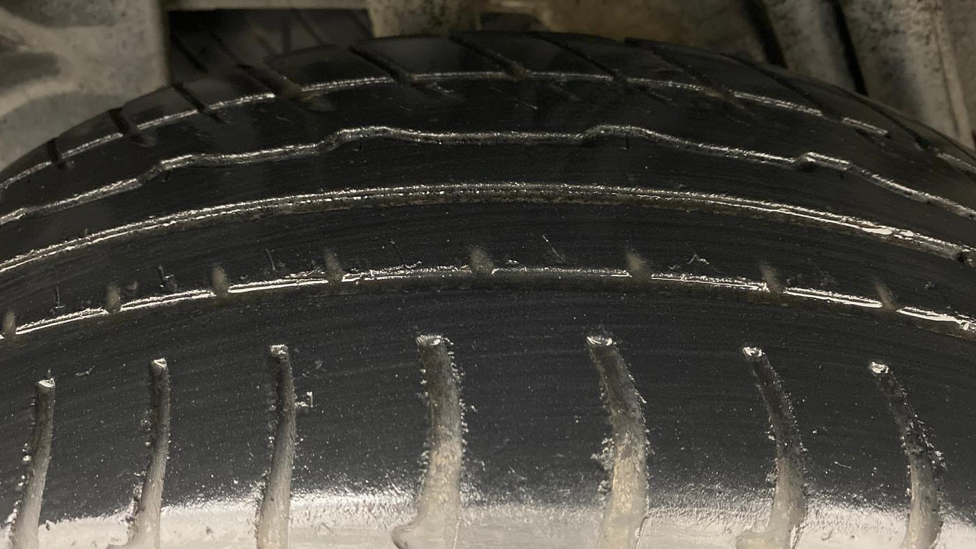 2015 Renault Duster RXZ DIESEL 110, Diesel, Manual, 41,898 km, Right Rear Tyre Tread