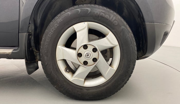 2015 Renault Duster RXZ DIESEL 110, Diesel, Manual, 41,898 km, Right Front Wheel