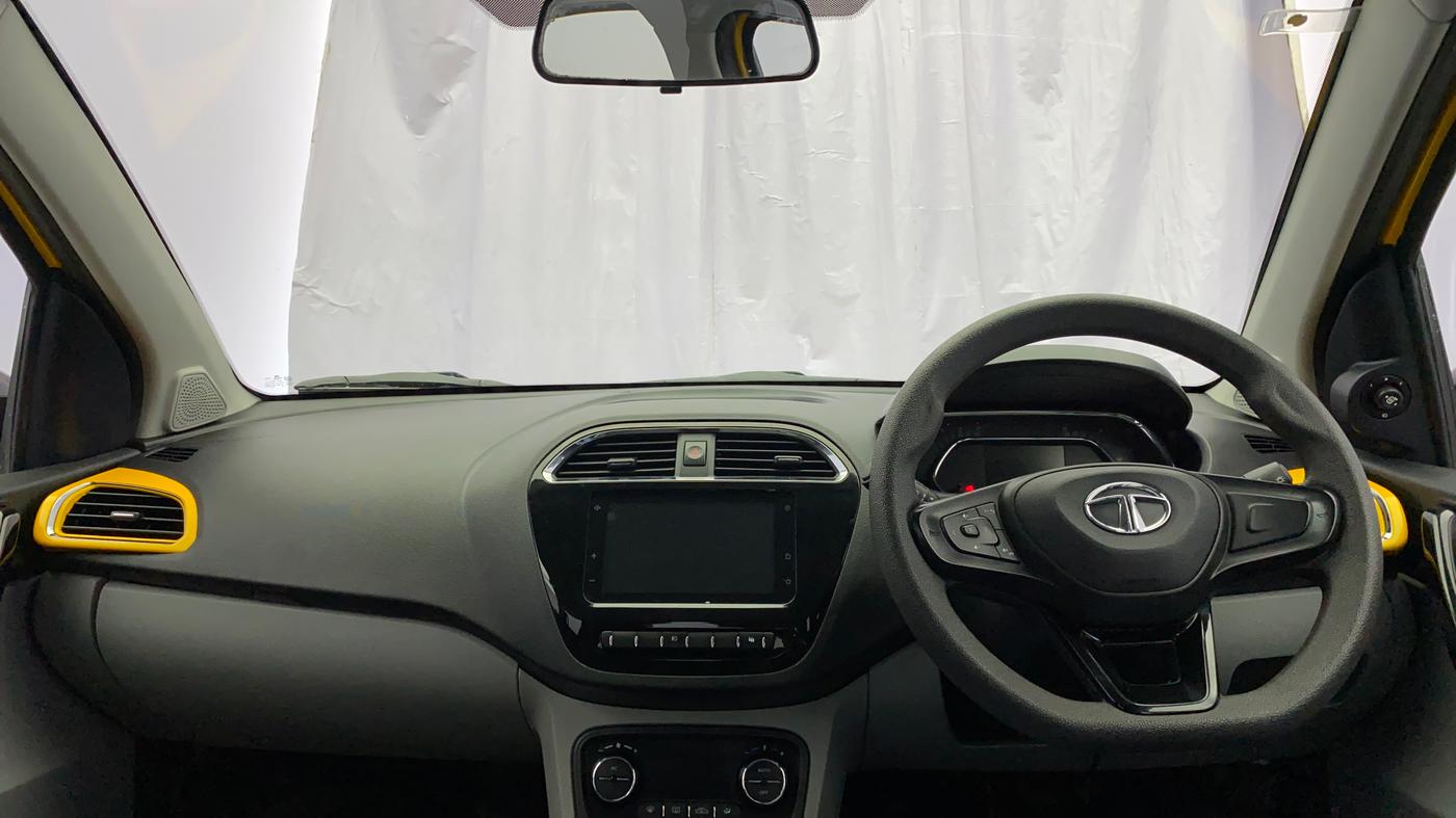2020 Tata Tiago XZ PLUS PETROL, Petrol, Manual, 42,331 km, Dashboard