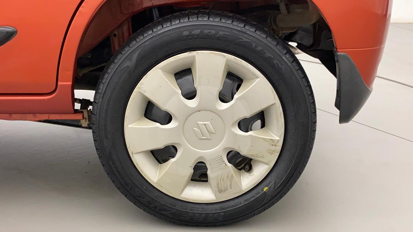 2013 Maruti Alto K10 VXI, Petrol, Manual, 28,004 km, Left Rear Wheel