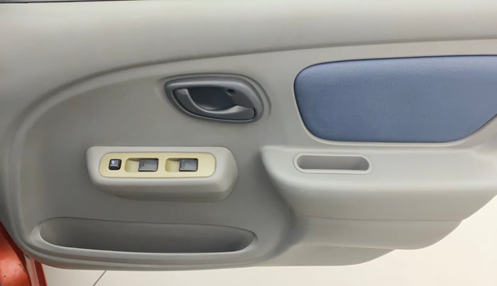 2013 Maruti Alto K10 VXI, Petrol, Manual, 28,004 km, Driver Side Door Panels Control