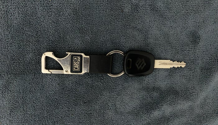 2013 Maruti Alto K10 VXI, Petrol, Manual, 28,004 km, Key Close Up