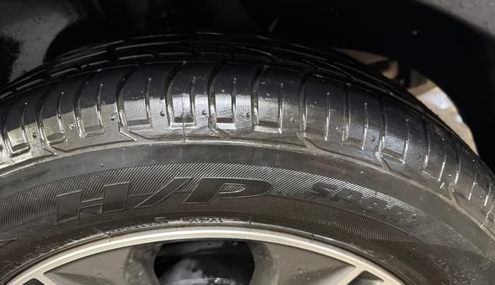 2016 Hyundai Creta SX PLUS AT 1.6 PETROL, Petrol, Automatic, 62,726 km, Left Rear Tyre Tread