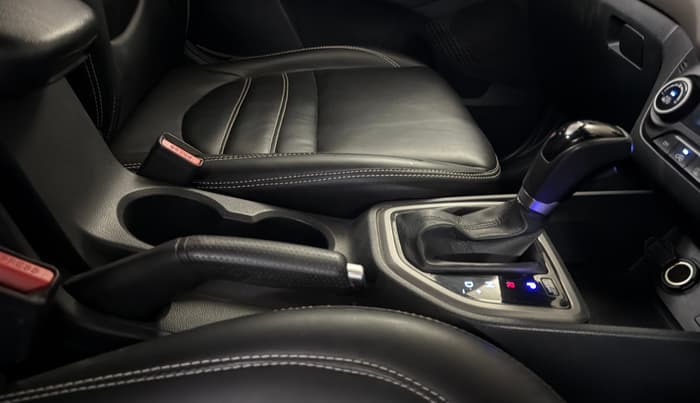 2016 Hyundai Creta SX PLUS AT 1.6 PETROL, Petrol, Automatic, 62,726 km, Gear Lever