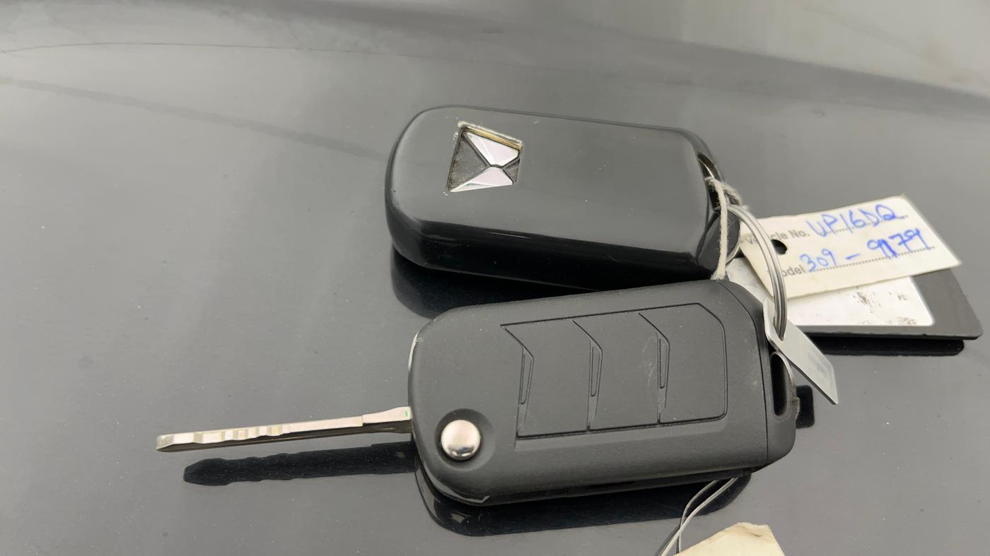 2023 Mahindra BOLERO NEO N10 R, Diesel, Manual, 44,322 km, Key Close Up