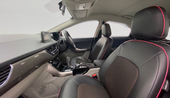 2019 Tata NEXON XZA+ 1.5, Diesel, Automatic, 35,146 km, Right Side Front Door Cabin