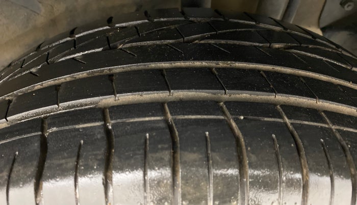 2019 Tata NEXON XZA+ 1.5, Diesel, Automatic, 35,146 km, Left Rear Tyre Tread