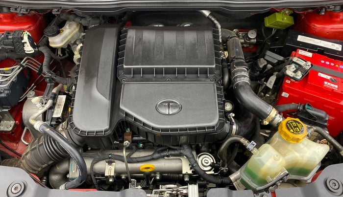 2019 Tata NEXON XZA+ 1.5, Diesel, Automatic, 35,146 km, Open Bonet
