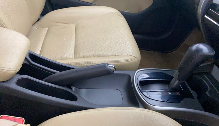 2015 Honda City 1.5L I-VTEC VX CVT, Petrol, Automatic, 93,357 km, Gear Lever