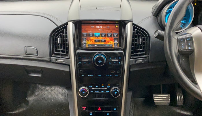 2018 Mahindra XUV500 W11 AT, Diesel, Automatic, 60,820 km, Air Conditioner