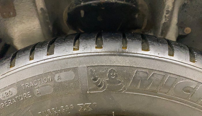 2016 Tata Indigo ECS LX TDI, Diesel, Manual, 1,24,748 km, Left Rear Tyre Tread