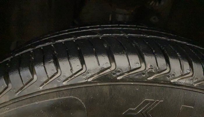 2022 Maruti New Wagon-R LXI 1.0, Petrol, Manual, 44,500 km, Left Front Tyre Tread