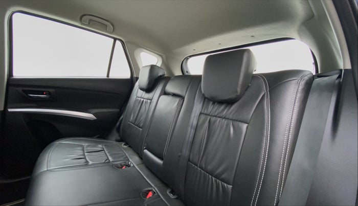 2017 Maruti S Cross ZETA SHVS, Diesel, Manual, 38,226 km, Right Side Rear Door Cabin