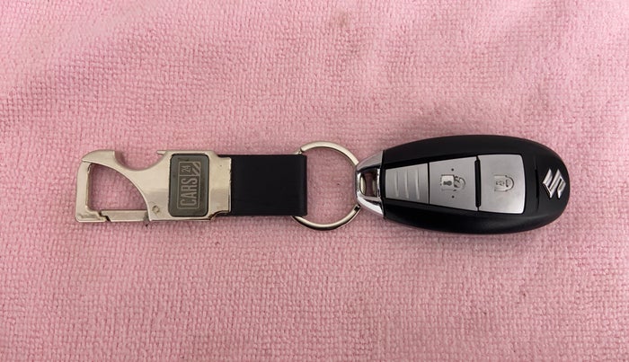 2017 Maruti S Cross ZETA SHVS, Diesel, Manual, 38,226 km, Key Close Up