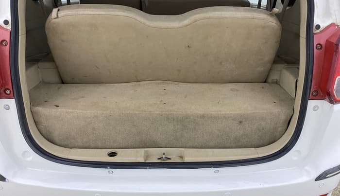 2018 Maruti Ertiga VXI CNG, CNG, Manual, 57,146 km, Boot Inside
