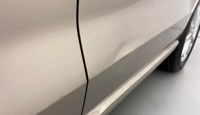 2017 Volkswagen Vento 1.2 TSI HIGHLINE PLUS AT, Petrol, Automatic, 85,541 km, Rear left door - Slightly dented