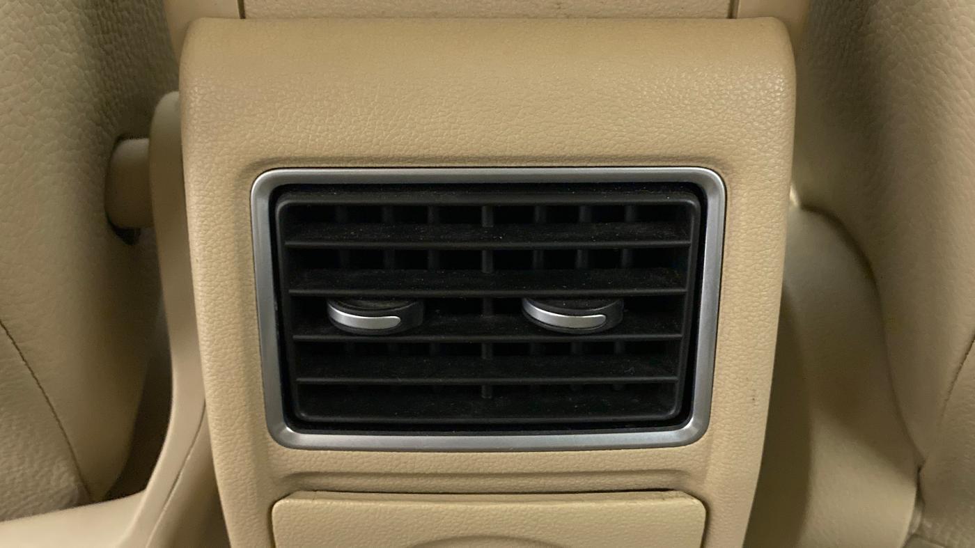 2017 Volkswagen Vento 1.2 TSI HIGHLINE PLUS AT, Petrol, Automatic, 85,541 km, Rear AC Vents
