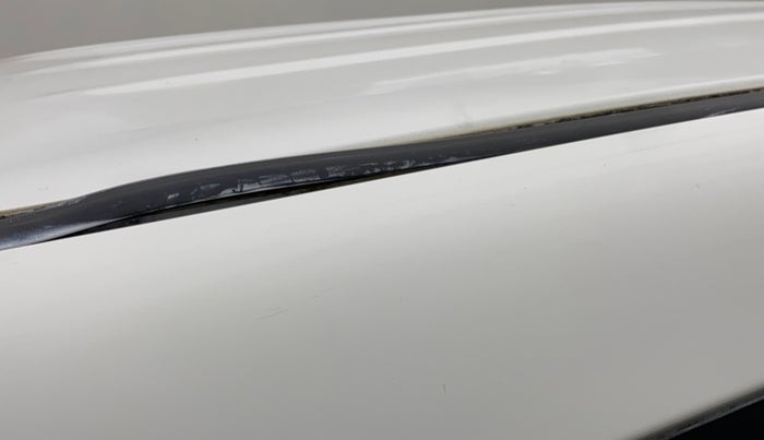 2012 Maruti Ertiga VXI, Petrol, Manual, 68,138 km, Right C pillar - Slightly rusted
