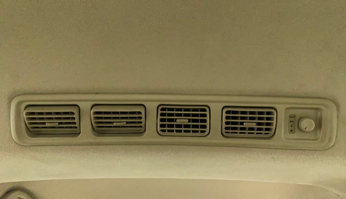 2012 Maruti Ertiga VXI, Petrol, Manual, 68,138 km, Rear AC Vents