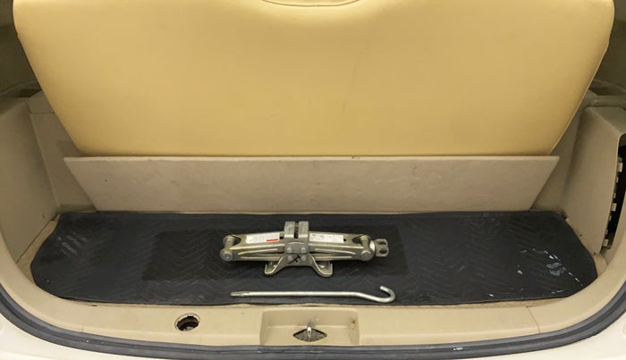 2012 Maruti Ertiga VXI, Petrol, Manual, 68,138 km, Boot Inside
