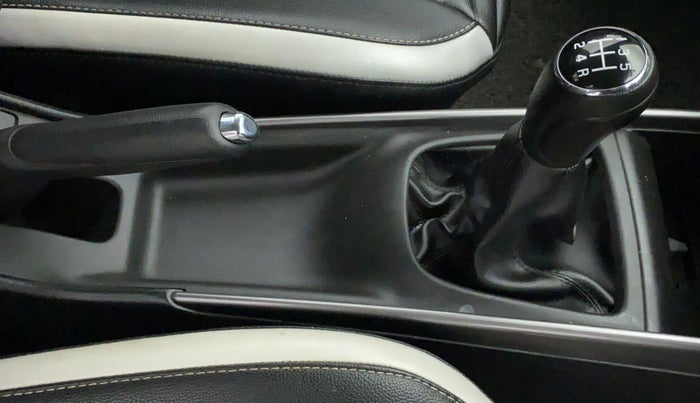 2020 Maruti Baleno DELTA PETROL 1.2, Petrol, Manual, 52,486 km, Gear Lever