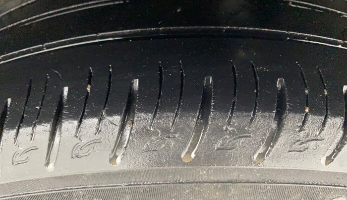 2021 Hyundai VENUE SX 1.0 TURBO, Petrol, Manual, 60,771 km, Left Rear Tyre Tread