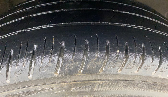 2021 Hyundai VENUE SX 1.0 TURBO, Petrol, Manual, 60,771 km, Right Front Tyre Tread