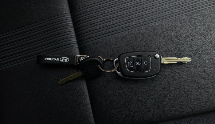 2021 Hyundai NEW I20 SPORTZ 1.0T GDI IMT, Petrol, Manual, 77,626 km, Key Close Up