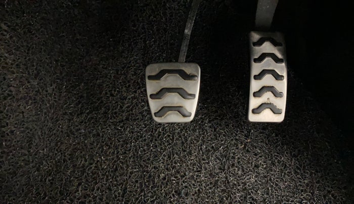 2021 Hyundai NEW I20 SPORTZ 1.0T GDI IMT, Petrol, Manual, 77,626 km, Pedals