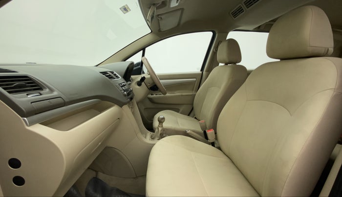2018 Maruti Ertiga VXI CNG, CNG, Manual, 50,873 km, Right Side Front Door Cabin