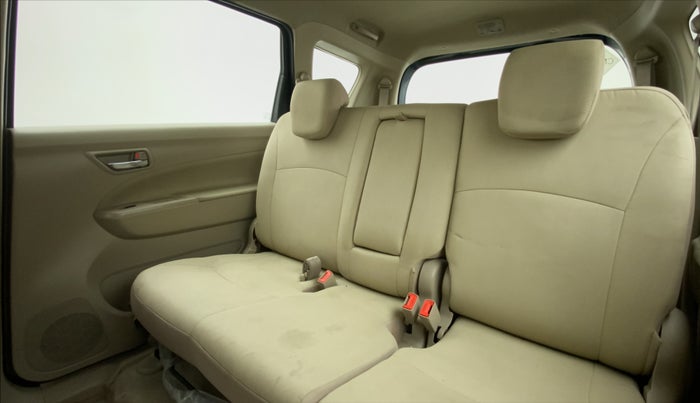 2018 Maruti Ertiga VXI CNG, CNG, Manual, 50,873 km, Right Side Rear Door Cabin